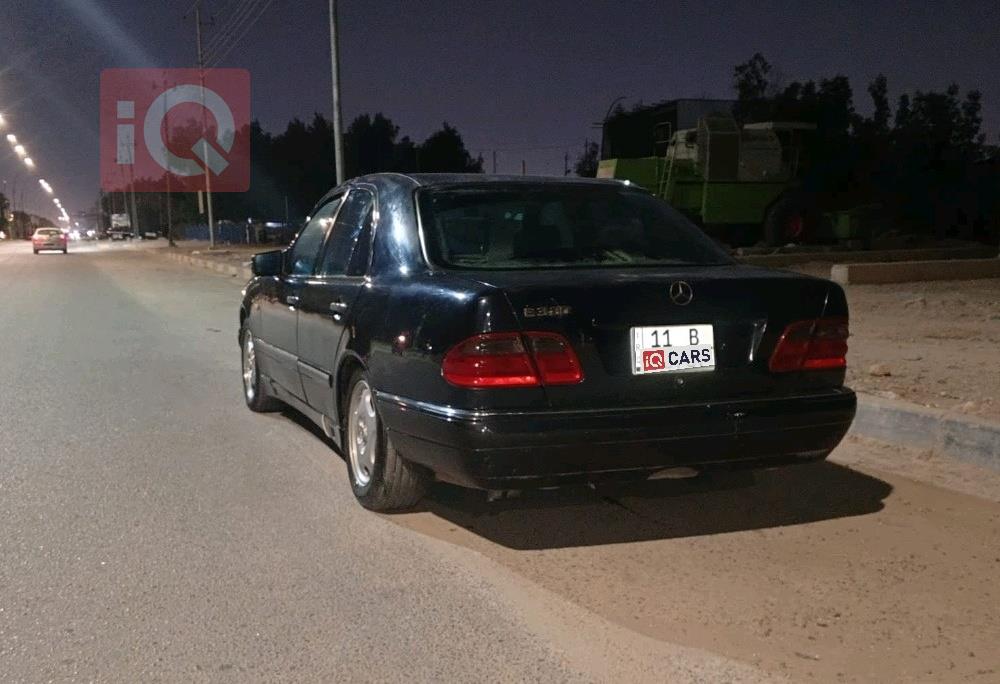 مرسيدس بنز E-Class